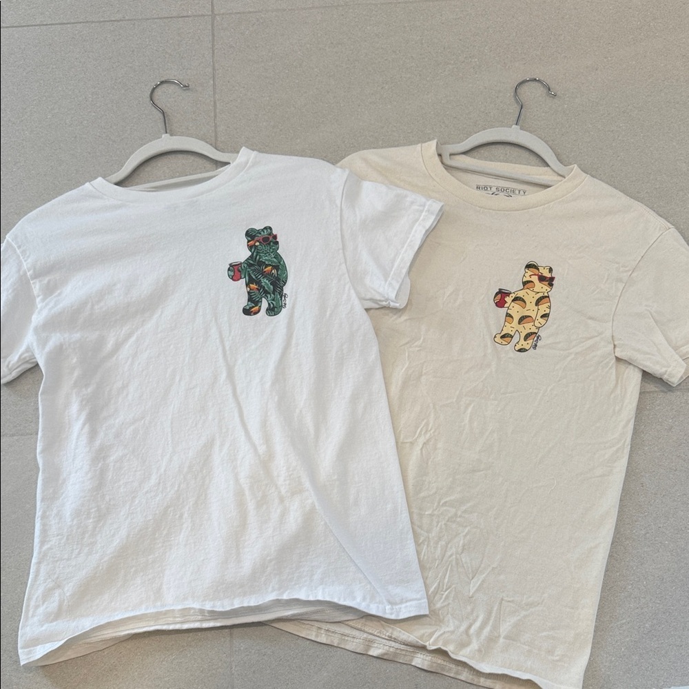Riot Society 2pk of Tee Shirts!
